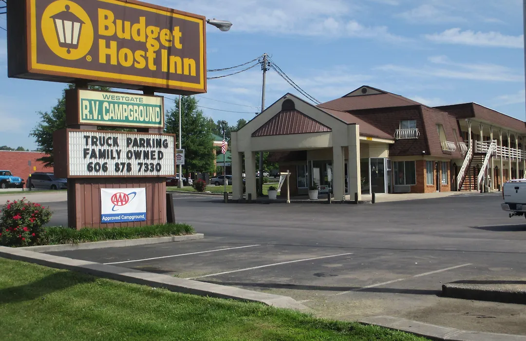 Budget Host Westgate Inn-1